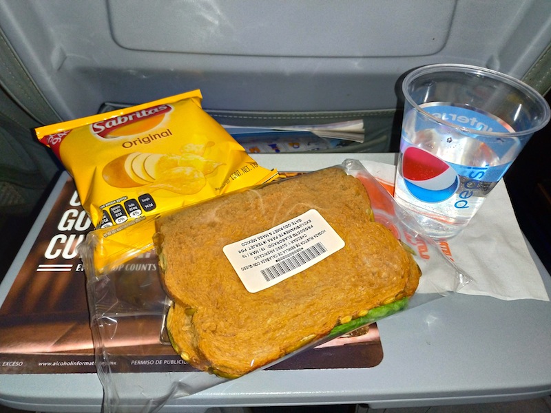 【インテルジェット機内食】4O2892/MEX-LIM/メキシコシティ-リマ