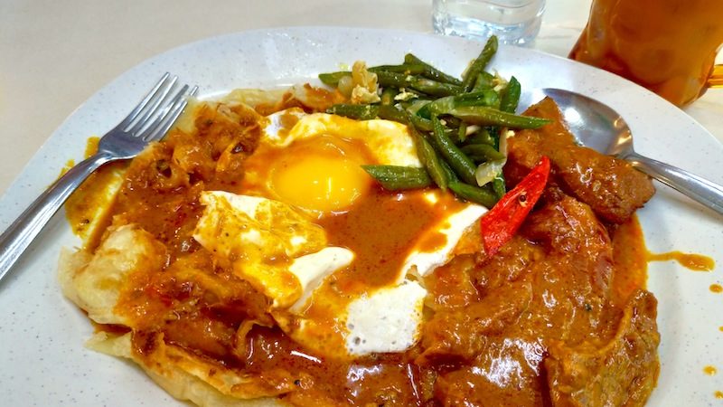 【マレーシア】コタキナバル名物のボリューム満点ロティコブラ「Islamic Restoran」