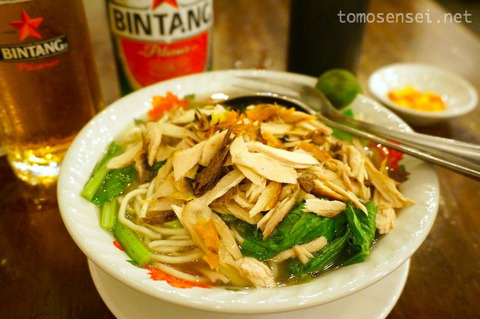 ほぐしたカツオがたっぷりのMie Kuah Cakalang