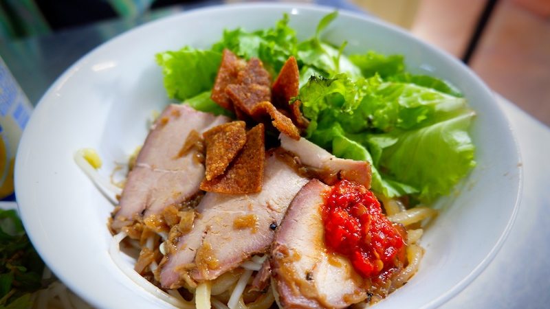 【ベトナム】ホイアン名物のカオラウはコシのあるもちもち麺がたまらない!