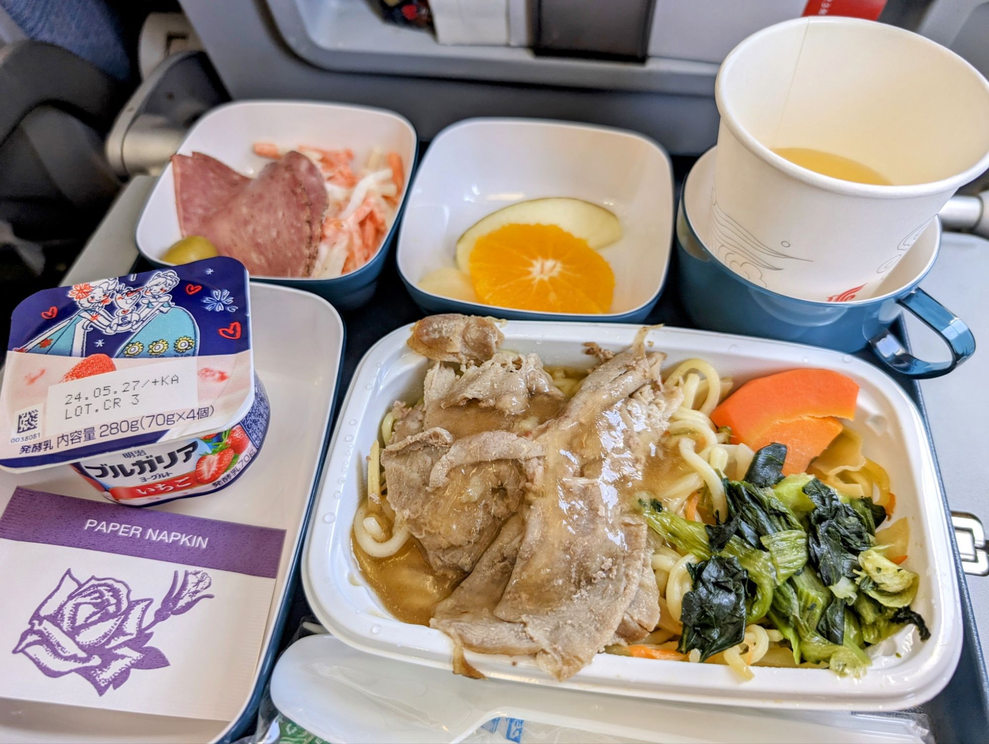 【中国国際航空機内食・搭乗記】CA182/HND-PEK/東京(羽田)-北京